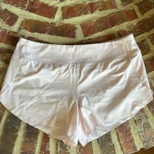 Athleta Run With It shorts